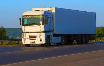 İzmir ile Başmakçı Arası Öğrenci Eşyası Taşıma